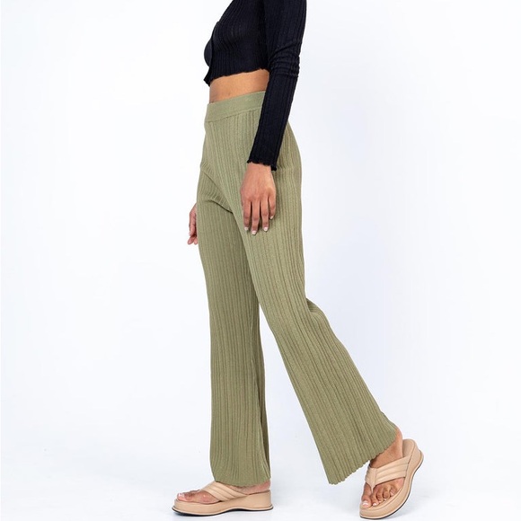 NWOT Princess Polly Women’s Green Knit Pants - Picture 3 of 7